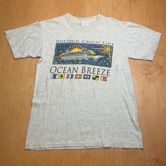 Vintage Dolphin Cruise Ocean Breeze Medium Solid Gray Short Sleeve T-Shirt - Picture 1 of 10